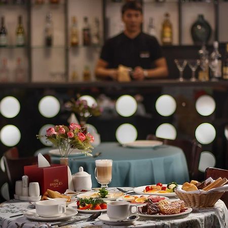 فندق بريدجيز بيشكيك المظهر الخارجي الصورة